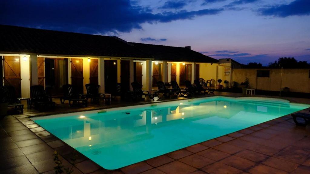 Auberge De La Fadaise Saintes-Maries-de-la-Mer Zewnętrze zdjęcie